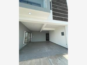 Casa en venta en Lomas de la Rioja, Alvarado — foto 2 de 9