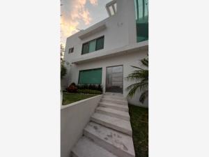 Departamento en remate en Jardines de Tlayacapan, Tlayacapan, Morelos