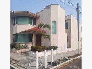 Casa en venta en Jardines de Virginia, Boca del Río — foto 2 de 16
