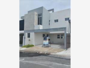 Casa en venta en Lomas de la Rioja, Alvarado, Veracruz de Ignacio de la Llave