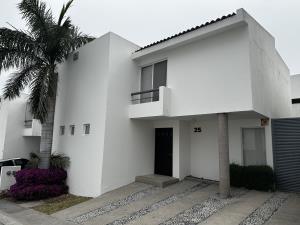 Casa en venta en Balcones de Vista Real, Corregidora, Querétaro Casa en venta en Balcones de Vista Real, Corregidora, Querétaro