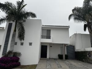 Casa en venta en Balcones de Vista Real, Corregidora — foto 2 de 50