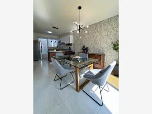 Casa en venta en Hacienda San José Barbabosa, Zinacantepec — foto 3 de 15