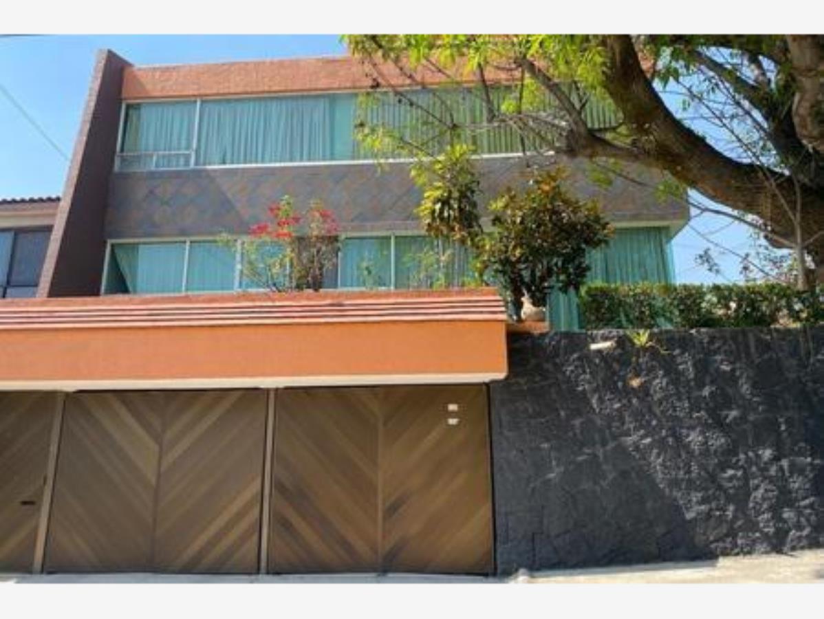 Casa en venta en Ciudad Satelite, Naucalpan de Juárez — foto 1 de 14