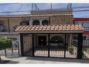 Casa en venta en Parques Del Nilo, Guadalajara — foto 3 de 5