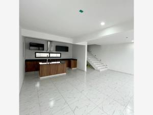 Casa en venta en Lomas de la Rioja, Alvarado — foto 3 de 11