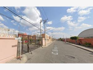 Casa en venta en Los Héroes Tecámac II, Tecámac — foto 2 de 11
