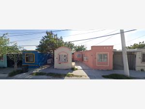 Casa en venta en Cadereyta Jimenez Centro, Cadereyta Jiménez — foto 3 de 11