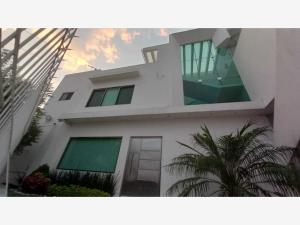 Casa en venta en Jardines de Tlayacapan, Tlayacapan, Morelos
