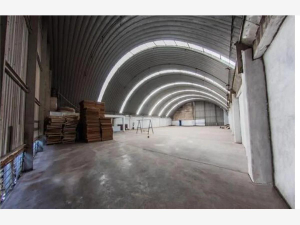 Bodega en renta en Central de Abasto, Iztapalapa — foto 1 de 11