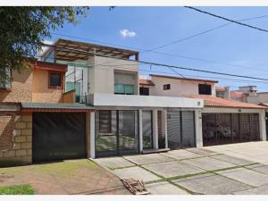 Casa en venta en Ciudad Satelite, Naucalpan de Juárez — foto 2 de 5