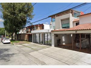 Casa en venta en Ciudad Satelite, Naucalpan de Juárez — foto 3 de 5