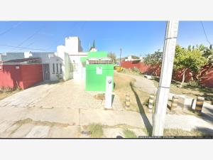 Casa en venta en Paseos del Lago, San Pedro Tlaquepaque — foto 2 de 12