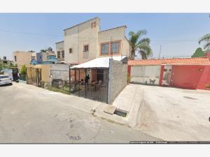 Casa en venta en Los Fresnos, Tlajomulco de Zúñiga — foto 2 de 12