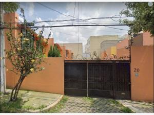 Casa en venta en Miguel Hidalgo 2a Seccion, Tlalpan — foto 2 de 20
