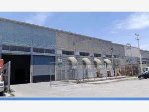 Nave en renta en Plaza Jumbo, Torreón — foto 2 de 9