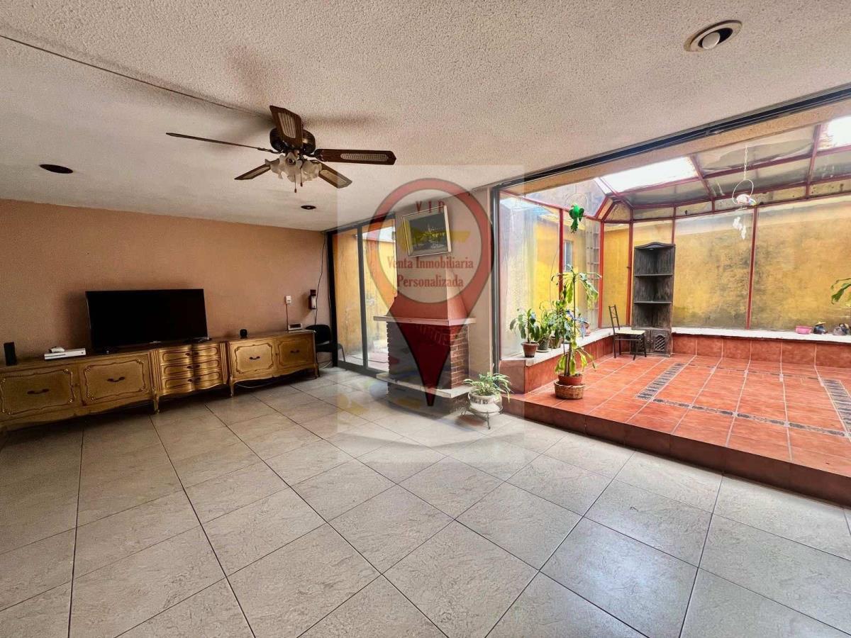 Casa en venta en Paseo de las Palmas, Huixquilucan — foto 1 de 23