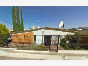 Casa en venta en Magisterial, Hidalgo del Parral — foto 2 de 4