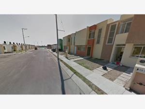 Casa en venta en Villa de Celaya, Celaya — foto 2 de 9