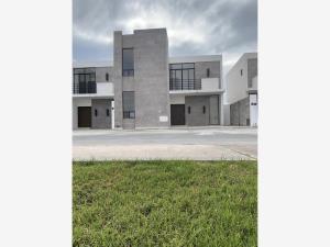Casa en venta en Los Olivos, Gómez Palacio, Durango Casa en venta en Los Olivos, Gómez Palacio, Durango