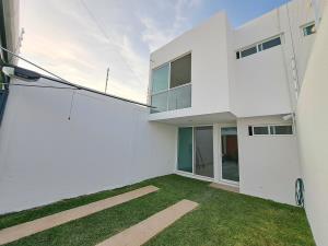Casa en venta en Bosques de Cuernavaca, Cuernavaca — foto 2 de 4