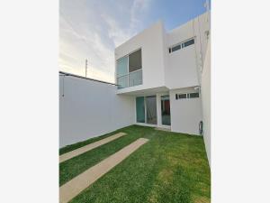 Casa en venta en Bosques de Cuernavaca, Cuernavaca — foto 3 de 4