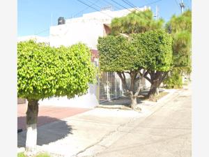 Casa en venta en Lomas Altas, Zapopan — foto 2 de 12