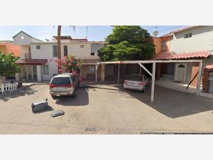 Casa en venta en Villas California, Mexicali — foto 2 de 13