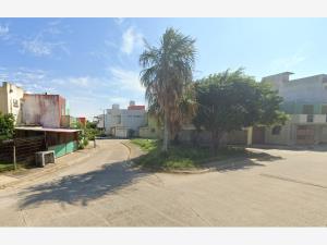 Casa en venta en Puerto Esmeralda, Coatzacoalcos — foto 2 de 9