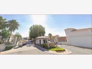 Casa en venta en Puerta Real, Torreón — foto 3 de 8