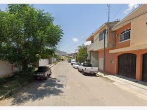 Casa en venta en Las Arboledas, Acámbaro — foto 2 de 9