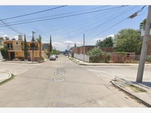 Casa en venta en Las Arboledas, Acámbaro — foto 3 de 9