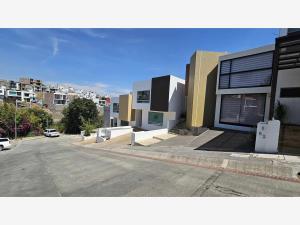 Casa en venta en Residencial Vivalto, Morelia — foto 3 de 23