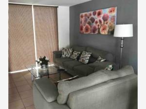 Casa en venta en Bosques de la Alameda, Celaya — foto 3 de 9