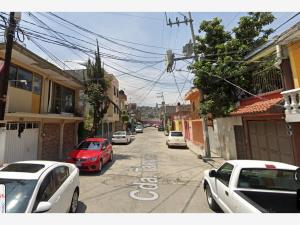 Casa en venta en San Antonio Zomeyucan, Naucalpan de Juárez — foto 2 de 13