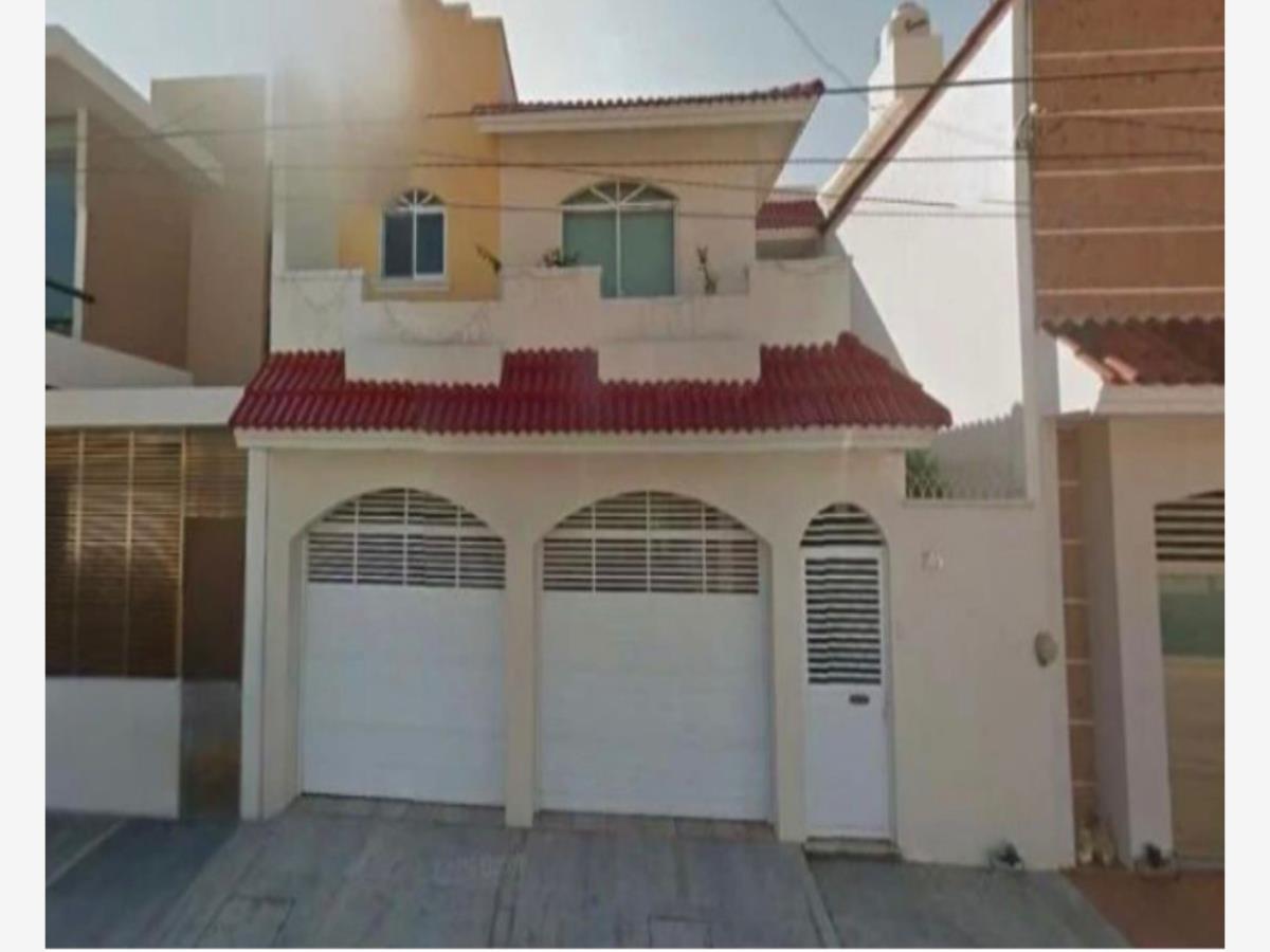 Casa en venta en Jardines de Mocambo, Boca del Río — foto 1 de 6