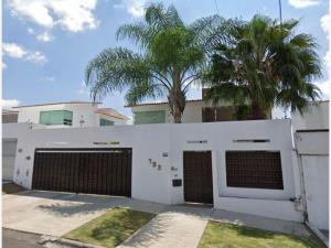 Casa en remate en Juriquilla Privada, Querétaro, Querétaro