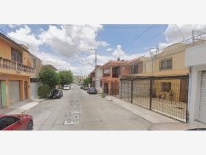 Casa en Jardines de la Convencion, Aguascalientes, Aguascalientes