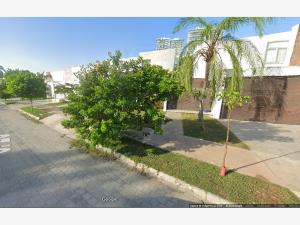 Casa en venta en Altabrisa, Mérida — foto 2 de 10