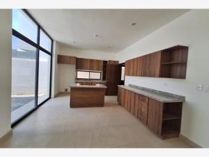 Casa en venta en Rincón de Alcántara, Saltillo — foto 2 de 5