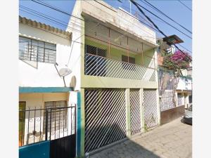 Casa en venta en Emiliano Zapata Fraccionamiento Popular, Coyoacán — foto 2 de 5