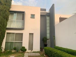 Casa en Lomas del Refugio, León, Guanajuato