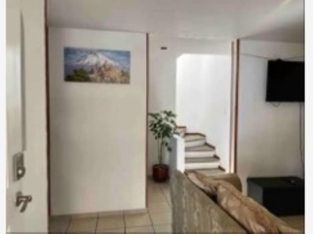 Casa en venta en Jardines de Casa Blanca, San Nicolás de los Garza — foto 1 de 3