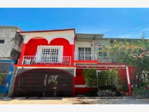 Casa en venta en Benito Juárez (San Carlos), Macuspana, Tabasco