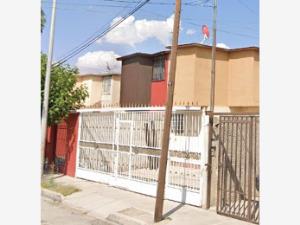 Casa en venta en La Riviera, Juárez — foto 2 de 14