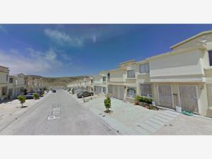 Casa en venta en Urbi Quinta del Cedro, Tijuana — foto 3 de 12