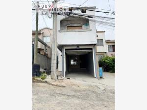 Casa en Villa del Sol IV, Tijuana, Baja California