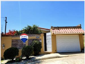 Casa en venta en Mar de Puerto Nuevo I, Playas de Rosarito, Baja California Casa en venta en Mar de Puerto Nuevo I, Playas de Rosarito, Baja California