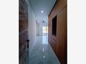 Casa en venta en Graciano Sánchez Romo, Boca del Río — foto 2 de 3