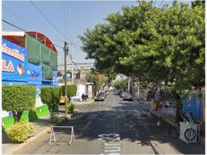 Casa en venta en Leyes de Reforma 1a Sección, Iztapalapa — foto 2 de 4